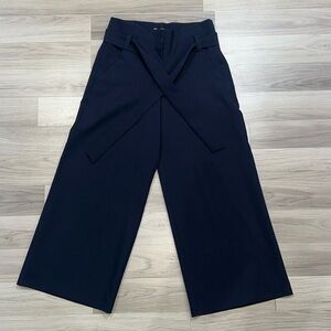 7TH AVENUE Women’s Navy Blue Wide leg Ankle Slacks Size 4